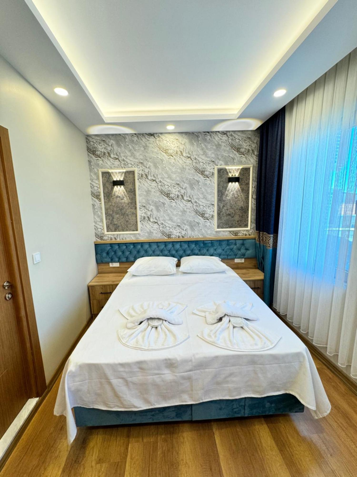 Riverside Hotel Istanbul Bagian luar foto